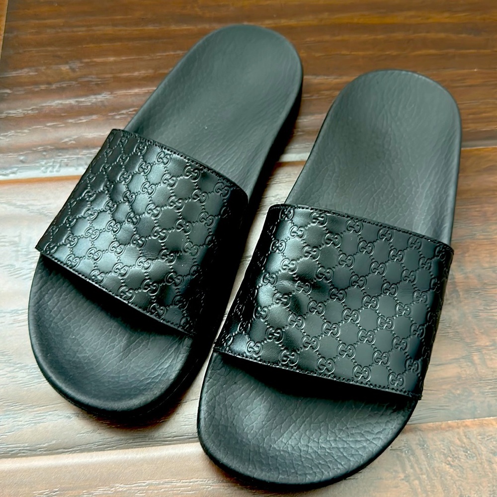 Gucci Black Women’s  Leather and Rubber Slides Sandals